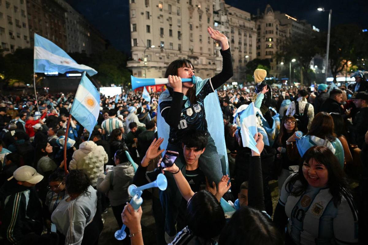La  Polémica manta de Argentina en la cara de los ingleses y el castigo de FIFA