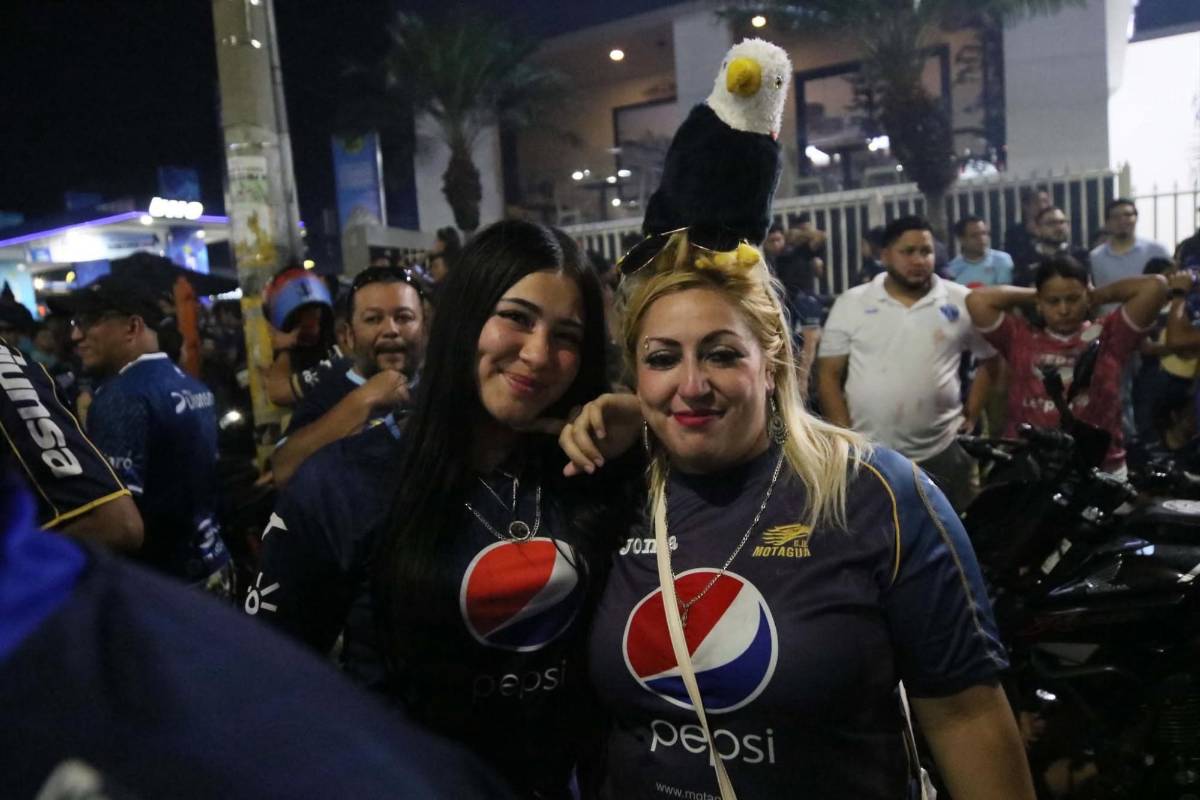 Monumental caravana: las otras fotos que no viste del título 20 del Motagua