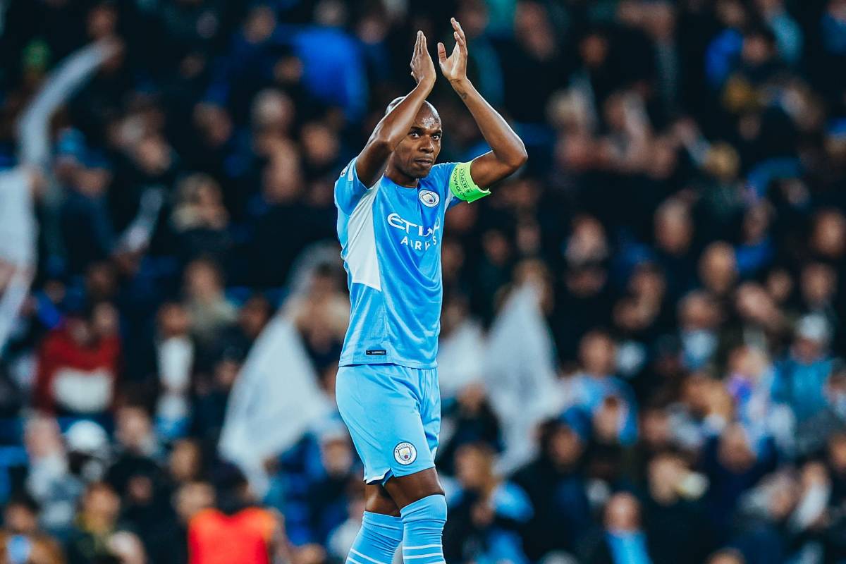 No se vio en TV: La viral reacción de Pep Guardiola ante la corrida de Vinicius y el penal a lo Panenka de Benzema