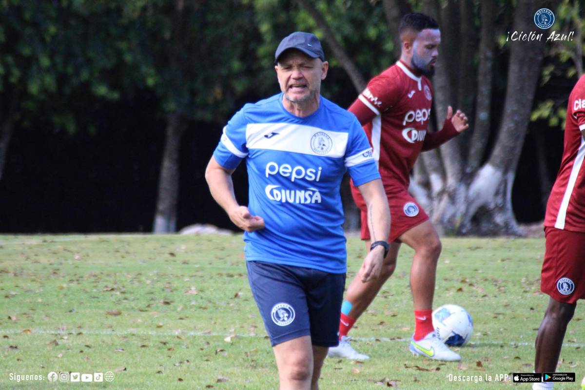 ¡Ya comanda el Nido! Así fue el primer día de Hernán “La Tota” Medina como entrenador del Motagua: dirigió el entrenamiento