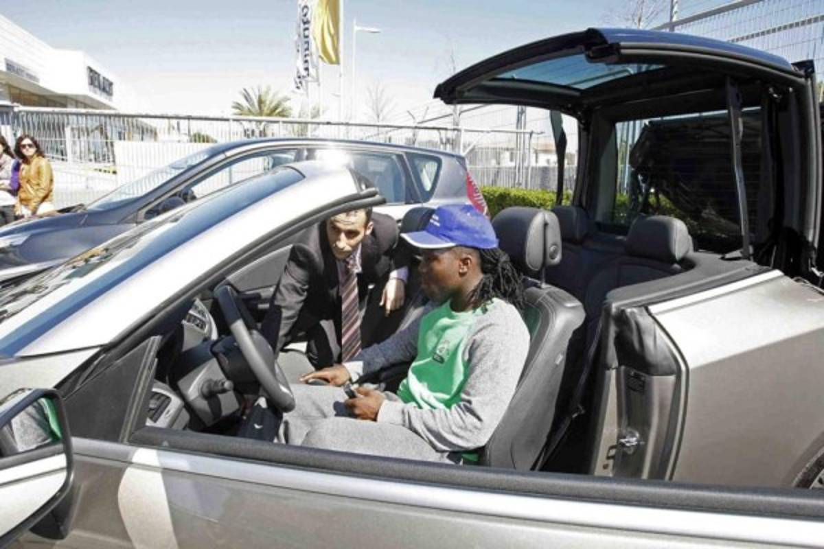 FOTOS: Los futbolistas cazados por 'meterle la pata' al acelerador