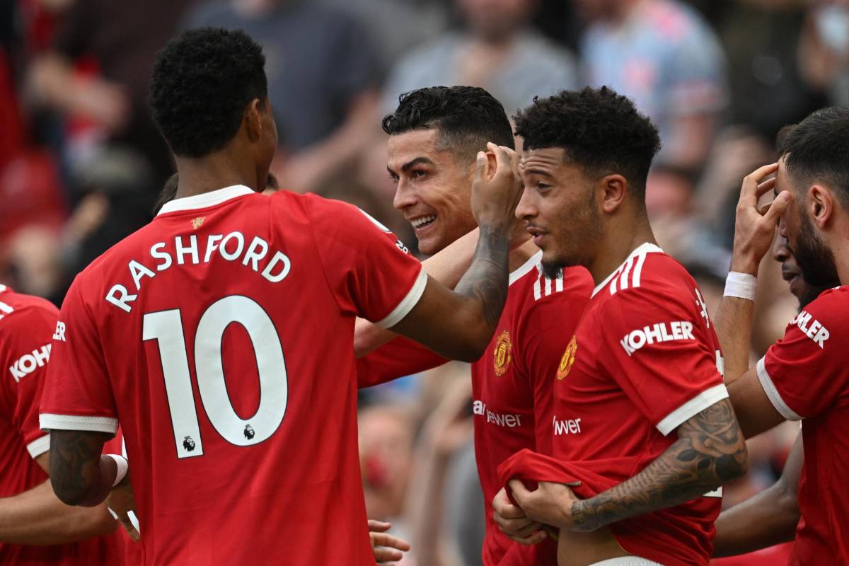 El tremendo regalo de Cristiano Ronaldo a promesa argentina del United tras anotar hattrick: Así respondió el joven jugador