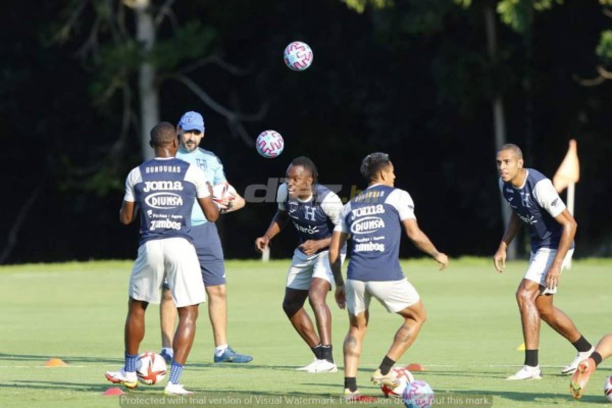 ¿El último entreno de Coito en la H? El entrenador no paró de sonreír y la práctica se hizo en cancha privada