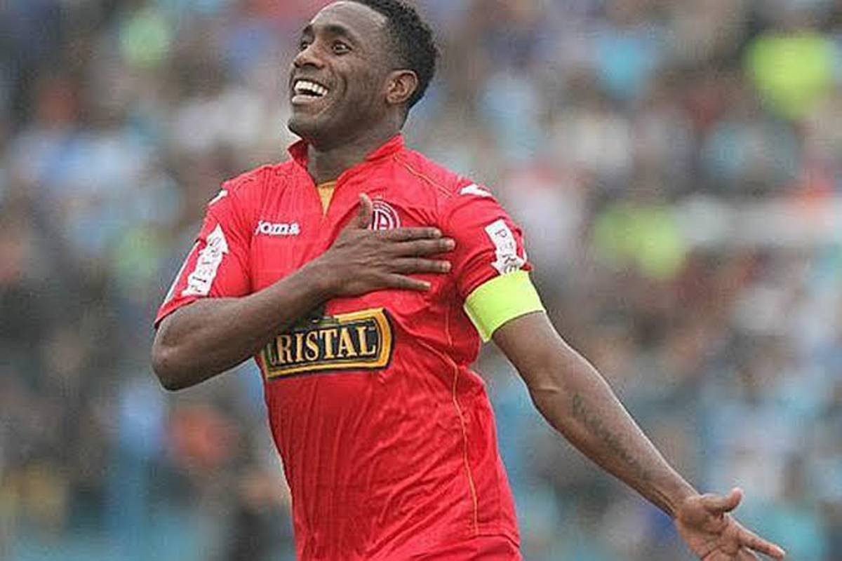 Murió jugando fútbol: fallece Luis Tejada, exjugador panameño y goleador histórico de su selección