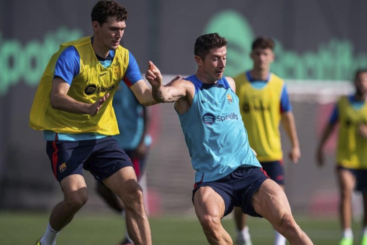 Deco cierra la primera incorporación para el Barcelona: regresa al club la próxima temporada