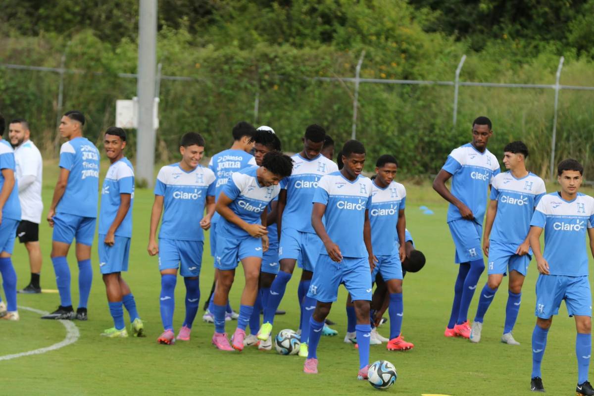 ¡Luis Suazo entrenó separado! Honduras sigue preparación rumbo al Mundial Sub-17 de Qatar 2025: rivales y fechas de los juegos