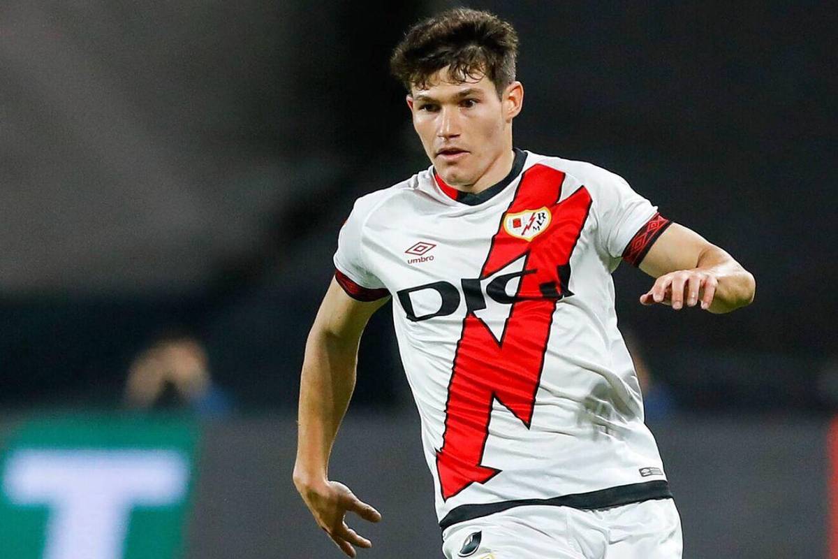 Uno al Barcelona y otro a Real Madrid: los fichajes que están cerrados para la próxima temporada; Chelsea sigue gastando