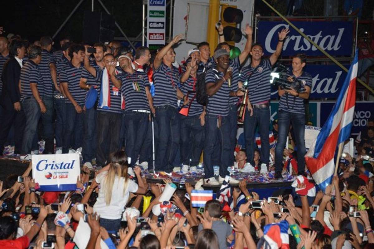 VIDEO: Show de Celso Borges en la fiesta de los ticos