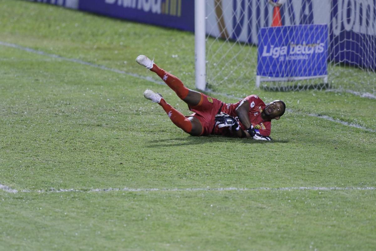 El otro gran 11 que se puede armar en la Selección Nacional de Honduras con las bajas y descartes de Reinaldo Rueda
