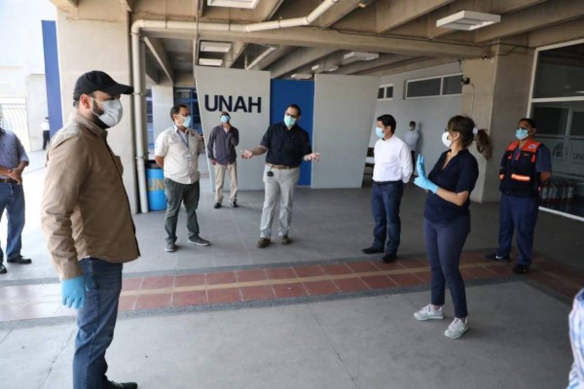 Coronavirus: Tegucigalpa se alista para lo peor y comienza a equipar el Polideportivo de la UNAH