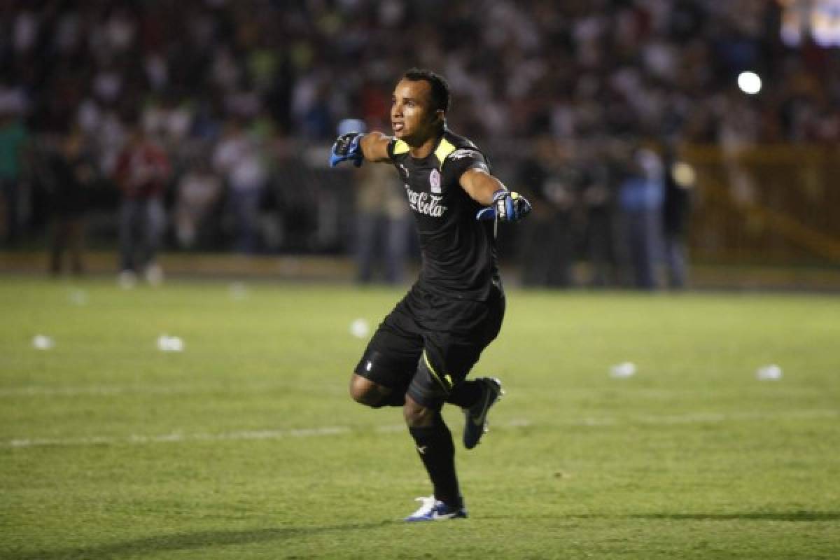 ¡Cuatro sobrevivientes! Las imágenes de la final que disputaron Olimpia y Marathón hace siete años