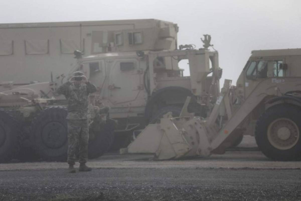 EN FOTOS: Así esperan los militares de EEUU la caravana de migrantes