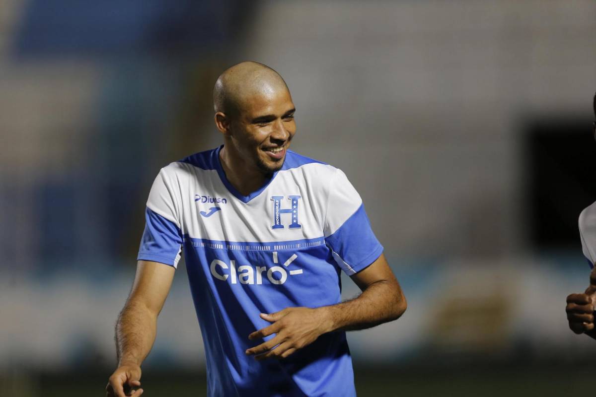 Nuevo rostro en la Selección,gesto de Palma y el pelón de Honduras, que olvida a Islas Caimán para centrarse en Antigua