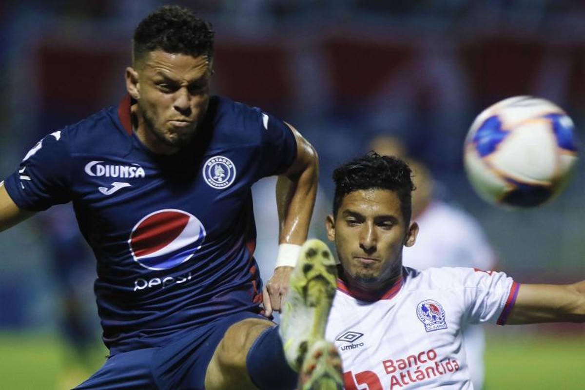 ¡Olimpia y Motagua predominan! Los 32 reconocidos jugadores de la Liga Nacional sin contrato o que son agentes libres