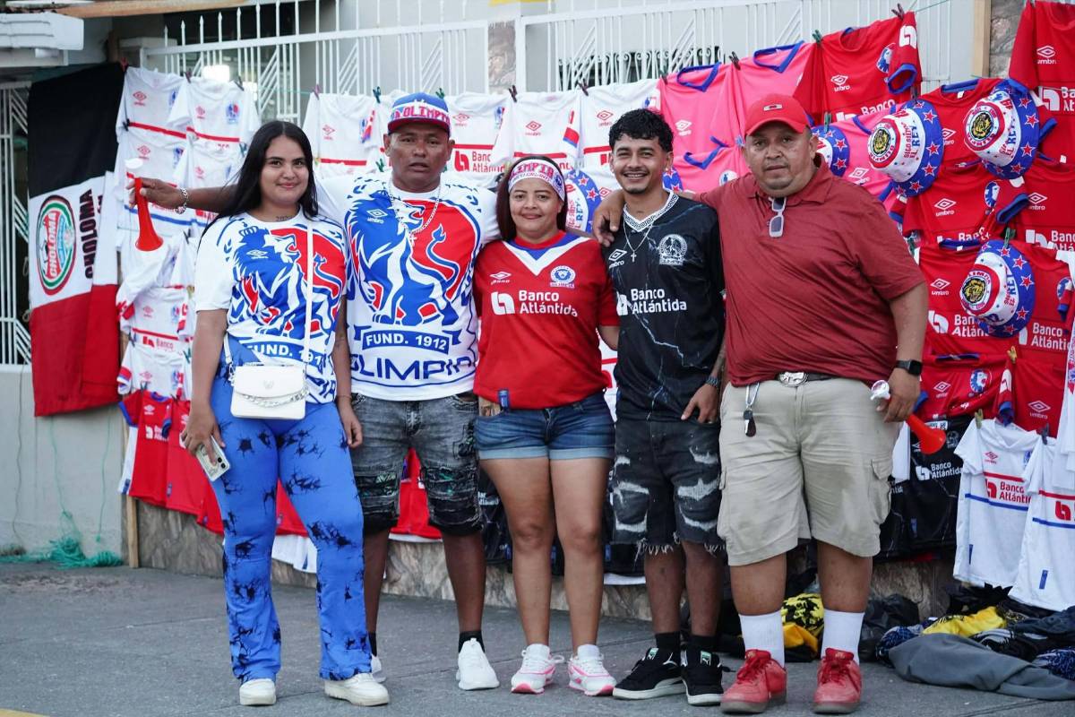 ¿Quién es la chelita tiktokera que resalta en el Choloma vs Olimpia? La ciudad de las maquilas recibe a lo grande al bicampeón