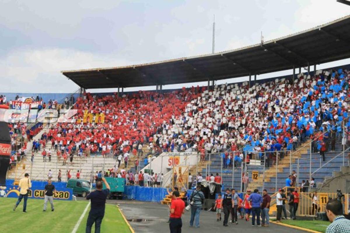 ¡Espectacular! Afición del Olimpia responde y repleta el estadio Nacional