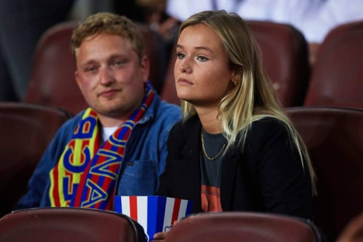 Barcelona: Pareja de De Jong dice que después de su novio preferiría a Messi