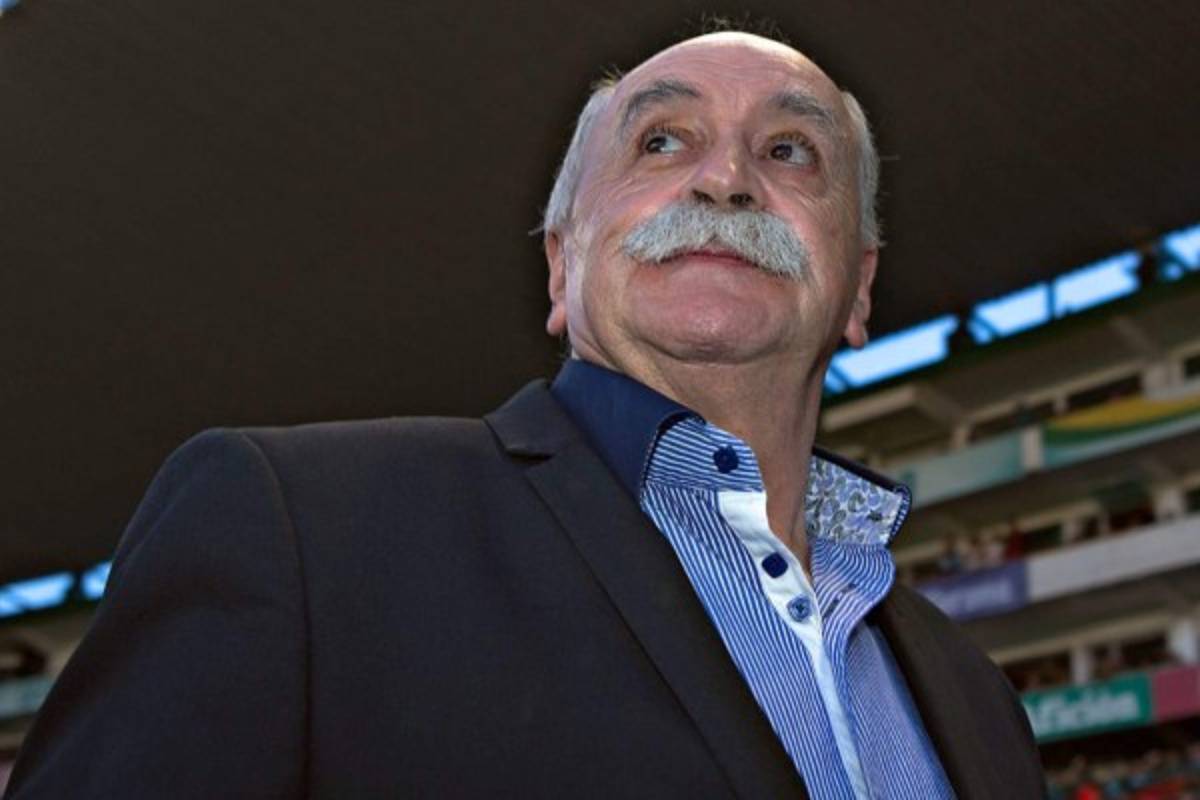 Mundialistas, interinatos y pruebas: Los 27 entrenadores que ha tenido Chivas en la era de Jorge Vergara