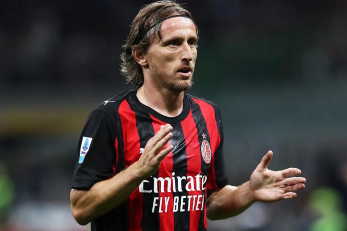 Las condiciones de Modric para quedarse en el Milan y dos son innegociables: Si él se marcha...