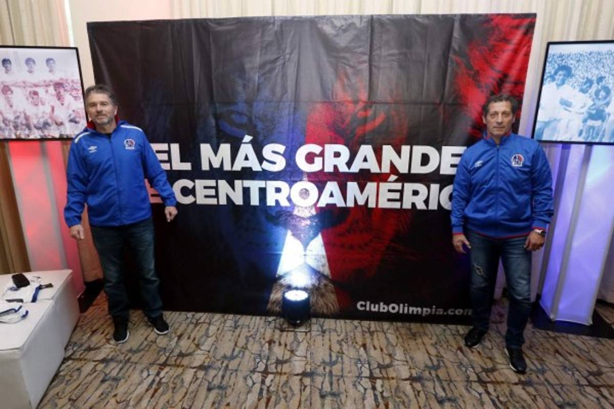 No viste en la presentación de Troglio: Su tatuaje y un hincha le llevó la camiseta de River