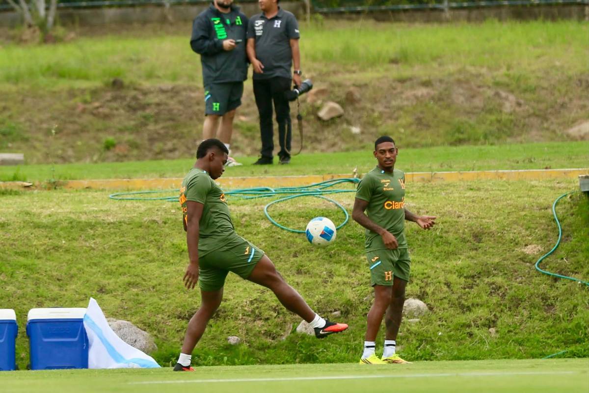 ¡Caras nuevas y un lesionado! Así fue el primer entreno de la 'H' previo a la Nations League