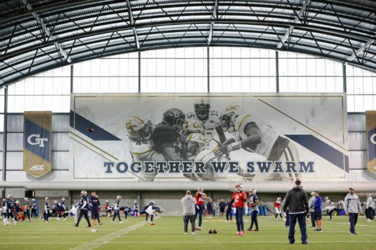 El ambientazo en Atlanta previo al choque entre Patriots y Rams en el Super Bowl LIII