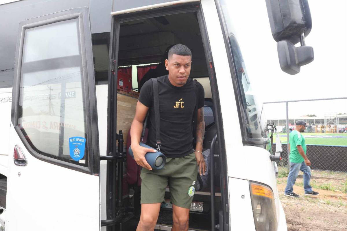 Las bellas olanchanas de San Francisco de La Paz se dejan ver, la preciosa aficionada de Olimpia y, ¿qué llevaba Marcos Montiel?