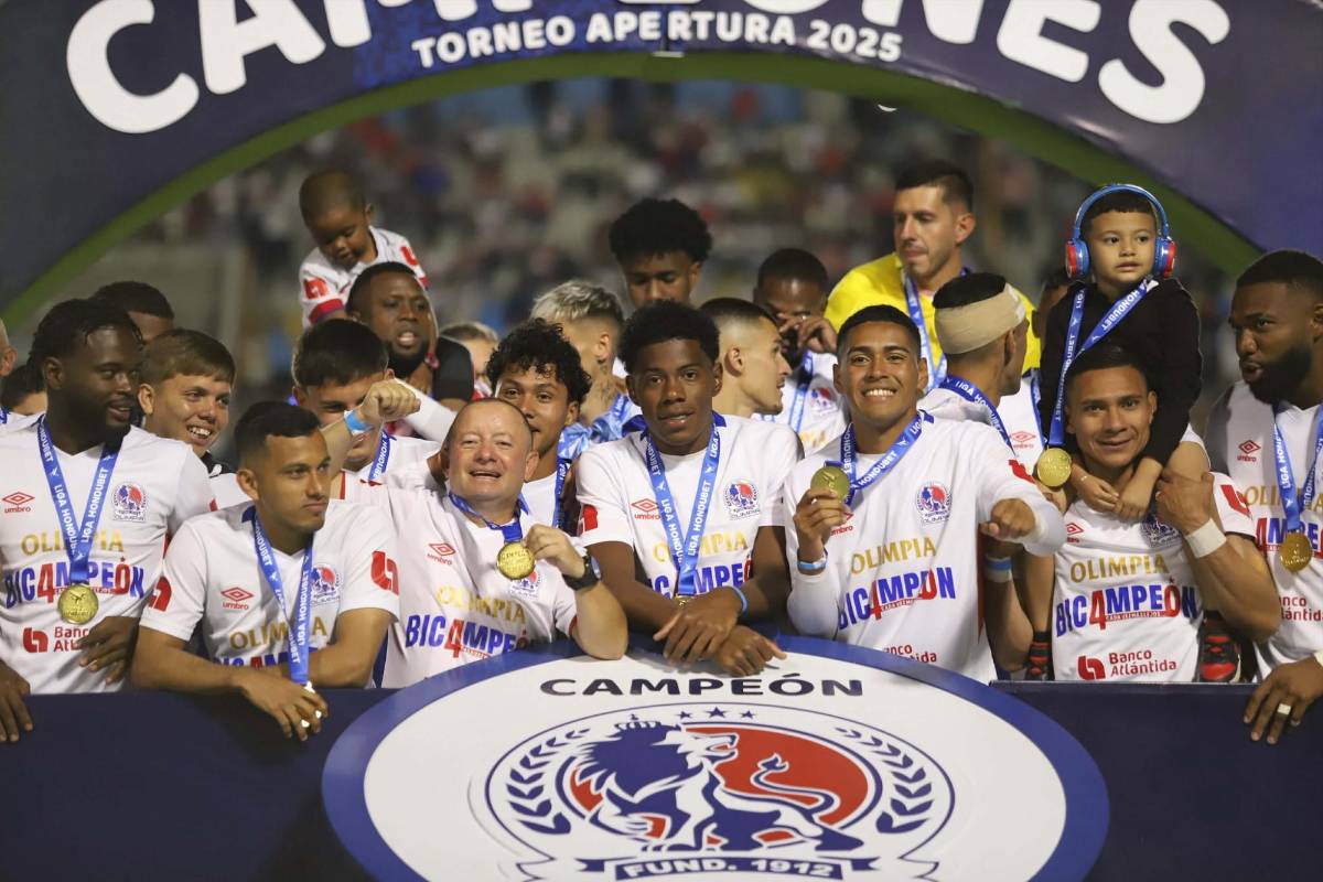 Olimpia festeja la 40 a lo grande, Bengtson y Menjívar estrenan la nueva copa; ¿quién se llevó el Balón de Oro de Honduras?