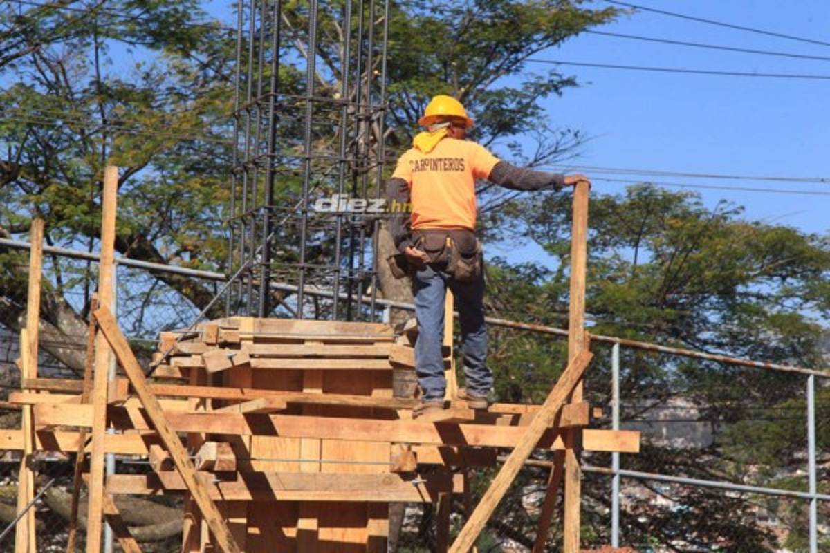 Fotos: Fenafuth supervisa el avance de las obras en el mini estadio del Birichiche