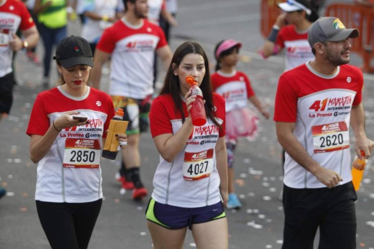¡Hermosas! Las bellas chicas que adornaron la 41 Maratón de La Prensa
