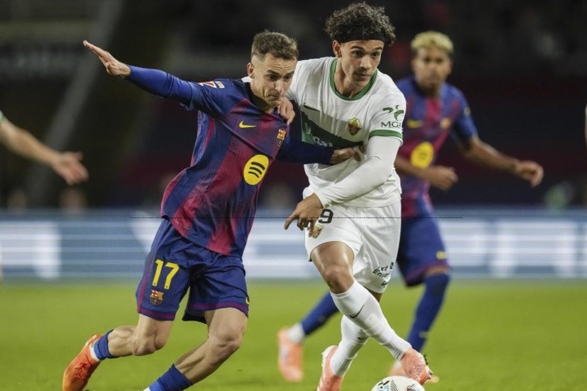 Hansi Flick se lo confirmó a Deco: los cinco jugadores del Barcelona que deben salir en el mercado de verano