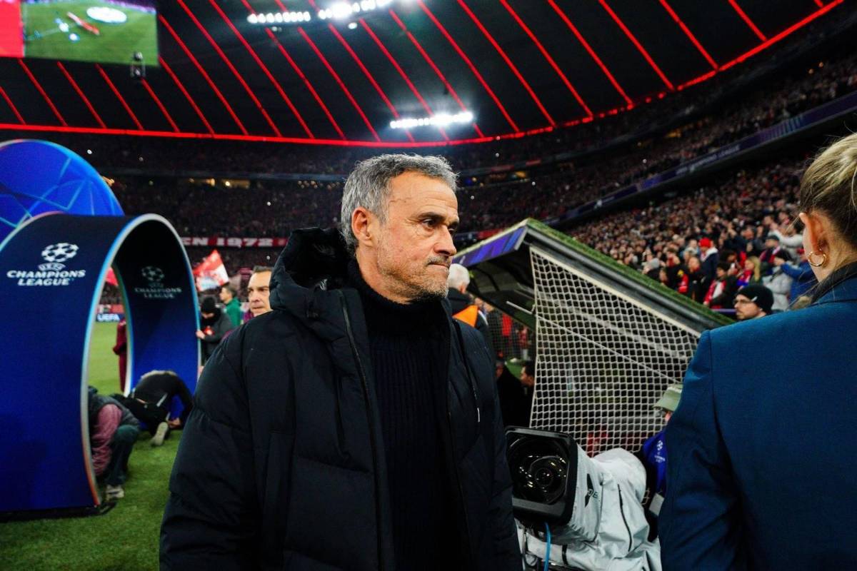 ¿Qué le pasó en la cara de Pep? La crisis en el City, el PSG se hunde más y Lewandowski hace historia en la Champions