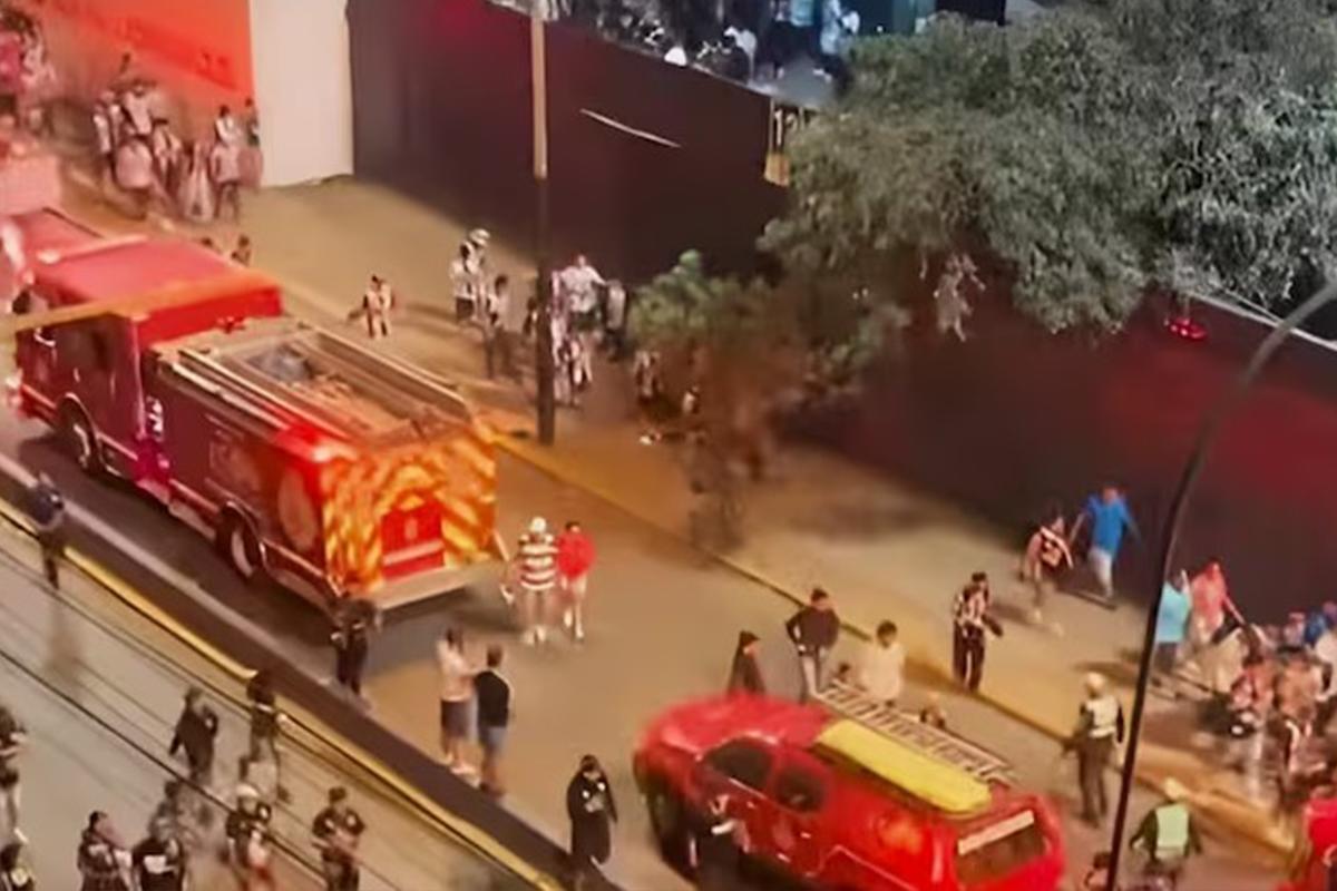 Tregedia en Perú: un muerto y 60 heridos por una estampida en el 'banderazo' de la afición de Alianza Lima