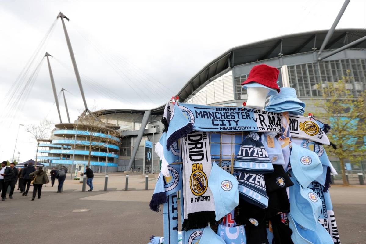 Brutal recibimiento al Manchester City y el enigmático mensaje de Vinicius antes de disputarse el pase a la final