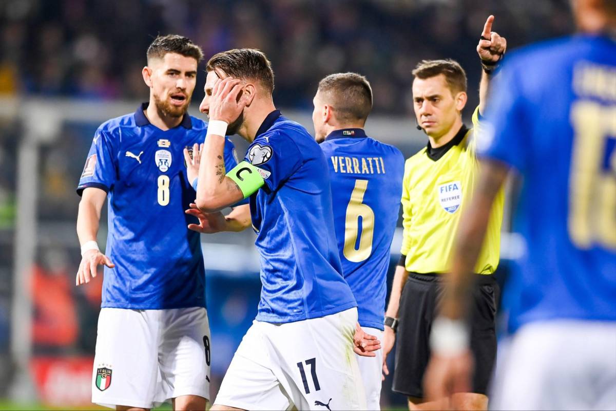 Desgarradores imágenes: Italia llora tras quedar fuera de su segundo Mundial al hilo al ser eliminado en repechaje a Qatar