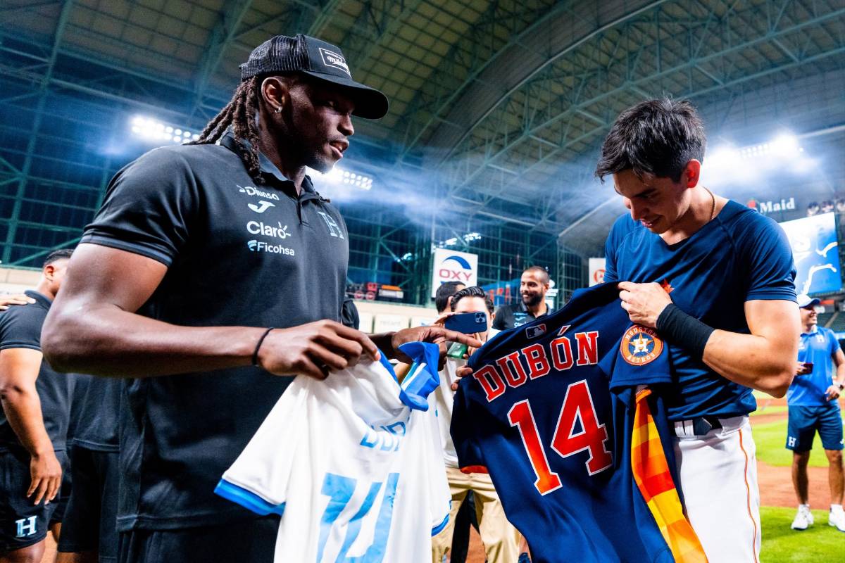 Así disfrutaron los jugadores de la Selección de Honduras junto a Mauricio Dubón en el Minute Maid Park; hubo regalo especial