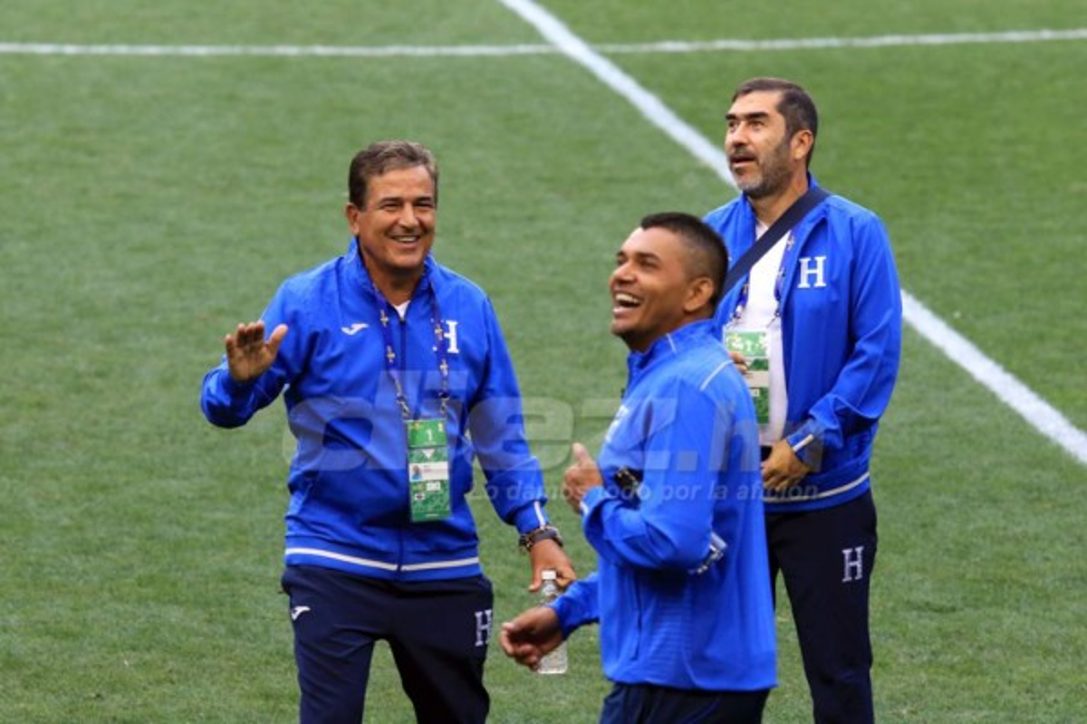 ¿Qué le dijo Pinto a Amado? Las imágenes de la visita de Honduras al Red Bull Arena