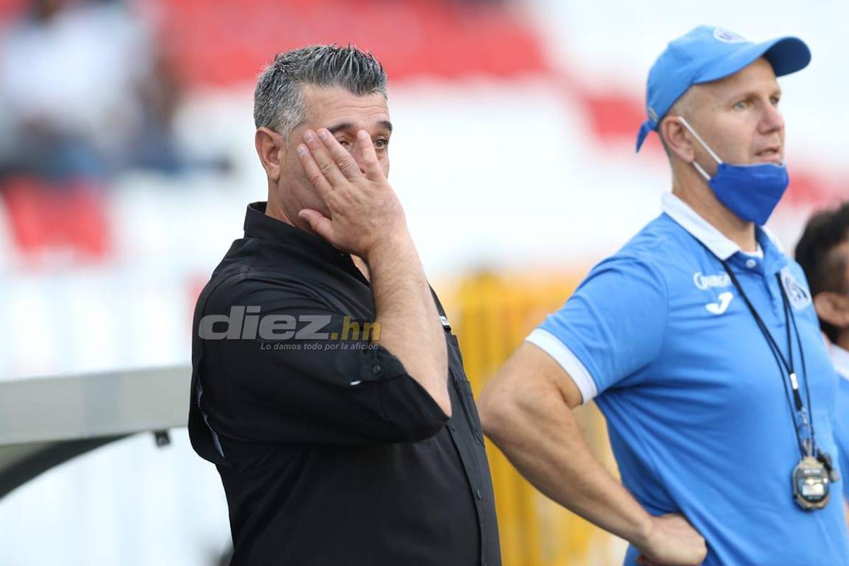 No pudo contener las lágrimas: Diego Vázquez llora y así fue captado en su último día como entrenador de Motagua
