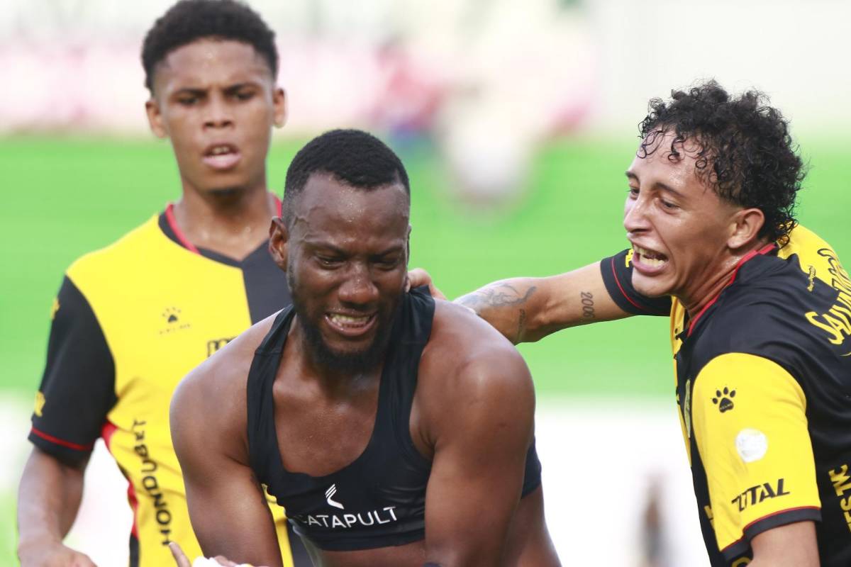 No viste en TV: Jeaustin salió sonriendo; golpes, pelea y el enojo en Marathón