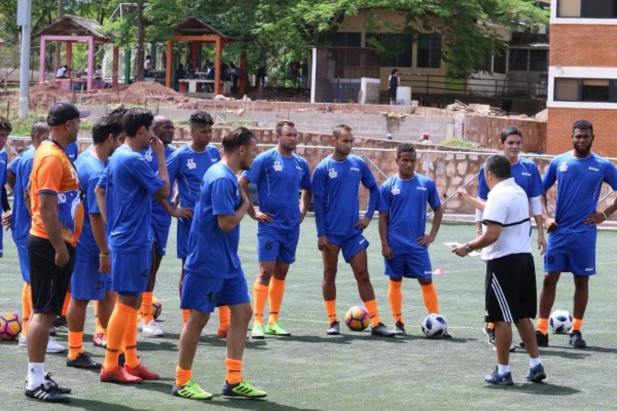 Rumores/Fichajes: Real España y Olimpia mueven el mercado, Rubilio tendría otro destino