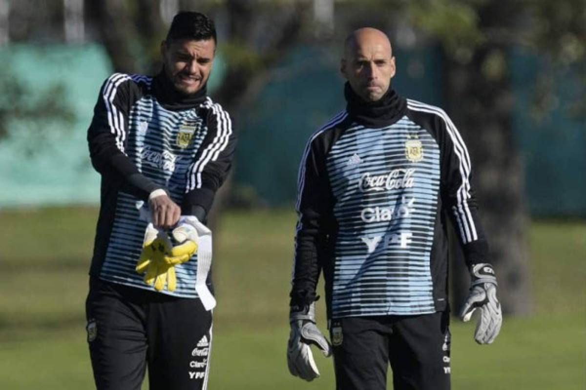 ¡Polémica! Esposa de Romero asegura que el portero llegaría bien al mundial