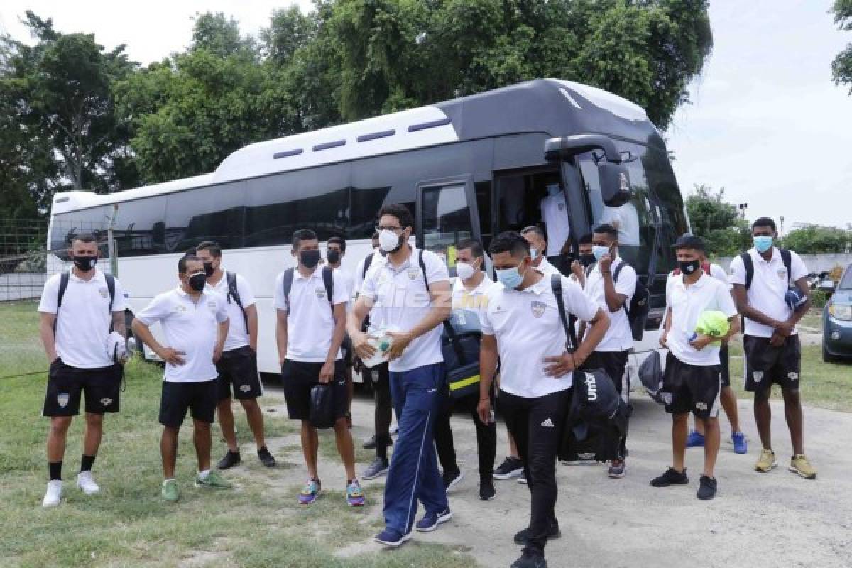 En fotos: Visita de lujo en el Vida-Motagua; el acrobático festejo de Omar Rosas y el cariñito de Nazar a su goleador