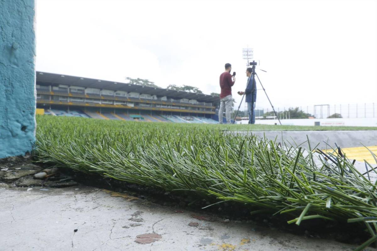 ¡Avanza el mejoramiento de la iluminación! Se han instalado nuevas lámparas en el Morazán para el juego Honduras y México