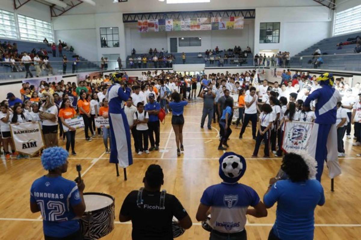 A ritmo de punta inauguran Juegos de la Juventud Unitec 2016 en Honduras