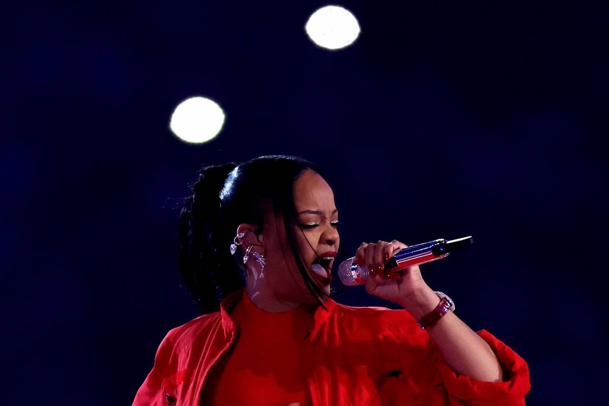 Rihanna y su presentación en el Super Bowl 2023: Así fue su aparición en el Show de medio tiempo