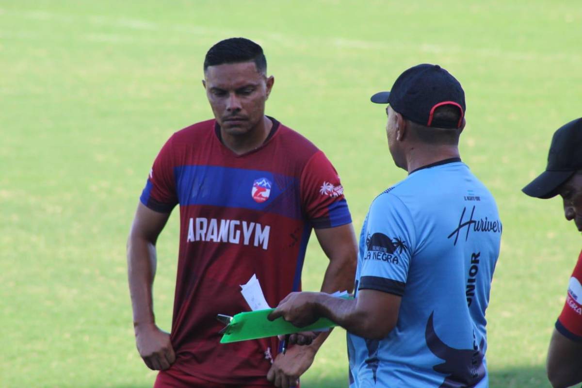20 futbolistas que creíste retirados, pero jugarán en la Liga de Ascenso de Honduras en esta temporada