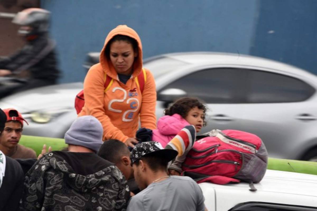 Las fotos más impactantes de los hondureños en la caravana de migrantes