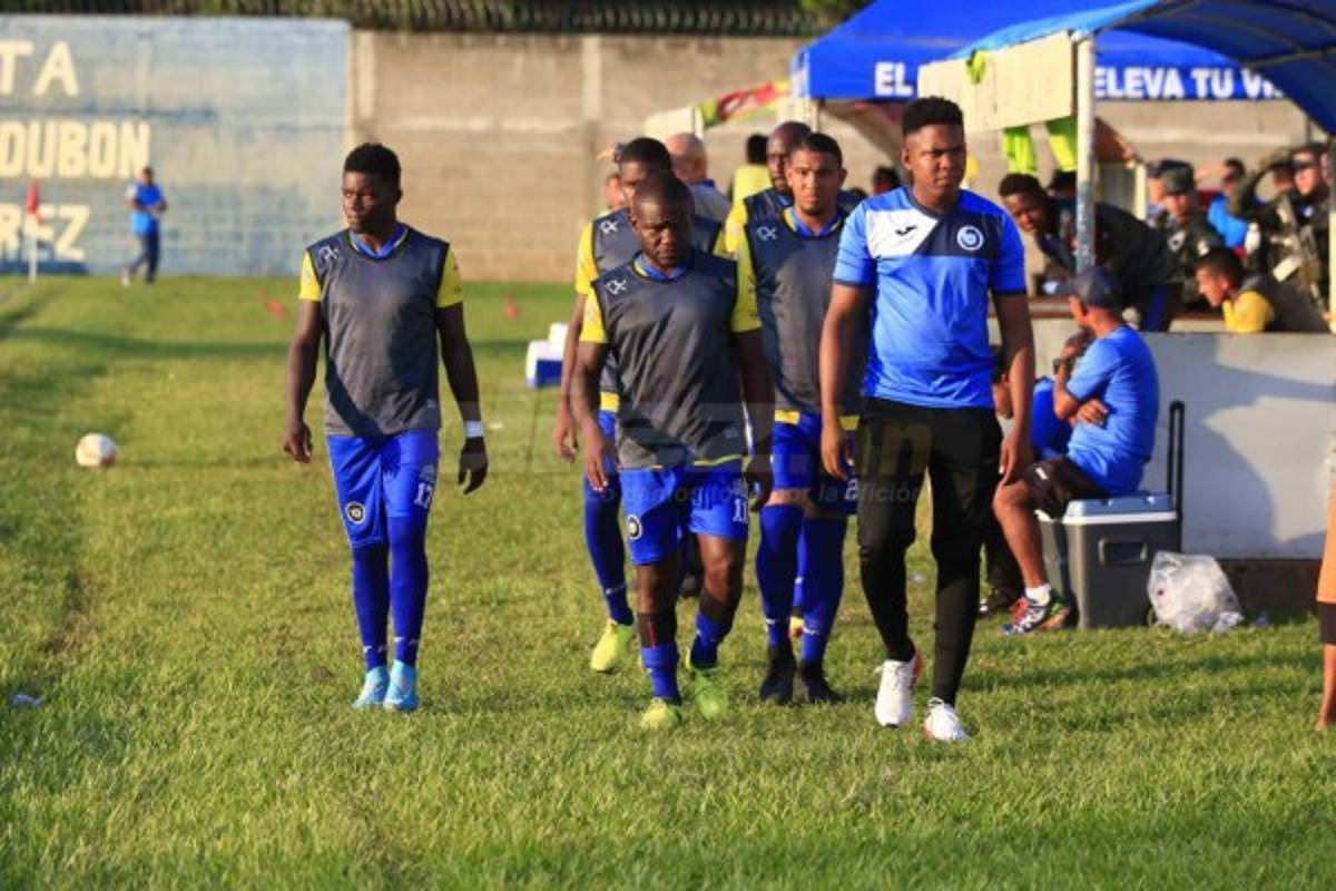 Con un ambientazo en Quimistán recibieron al Victoria de Tyson Núñez