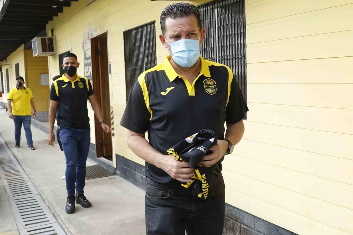 Mercado: Marathón y Victoria con fichajes, bajas en UPNFM y el futuro de Diego Vázquez y jugadores de Motagua