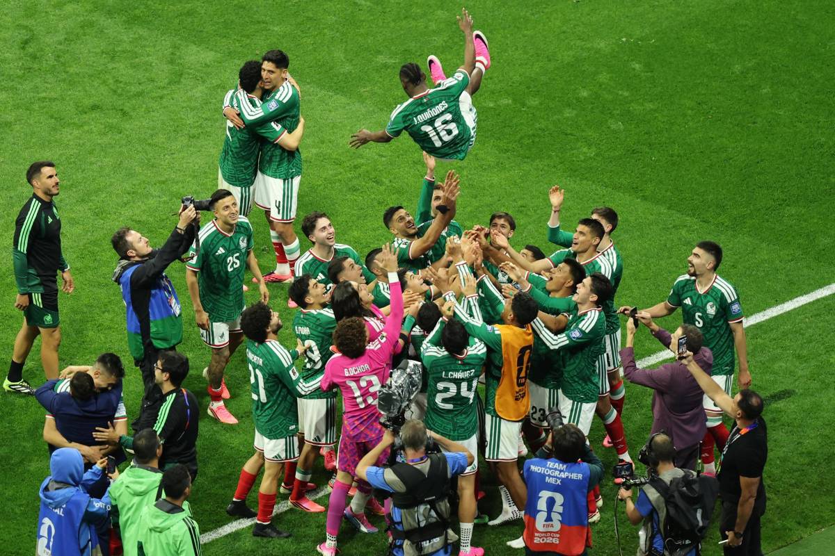 Microsismo por gol de México, fiestón en el Azteca y dolorosa imagen